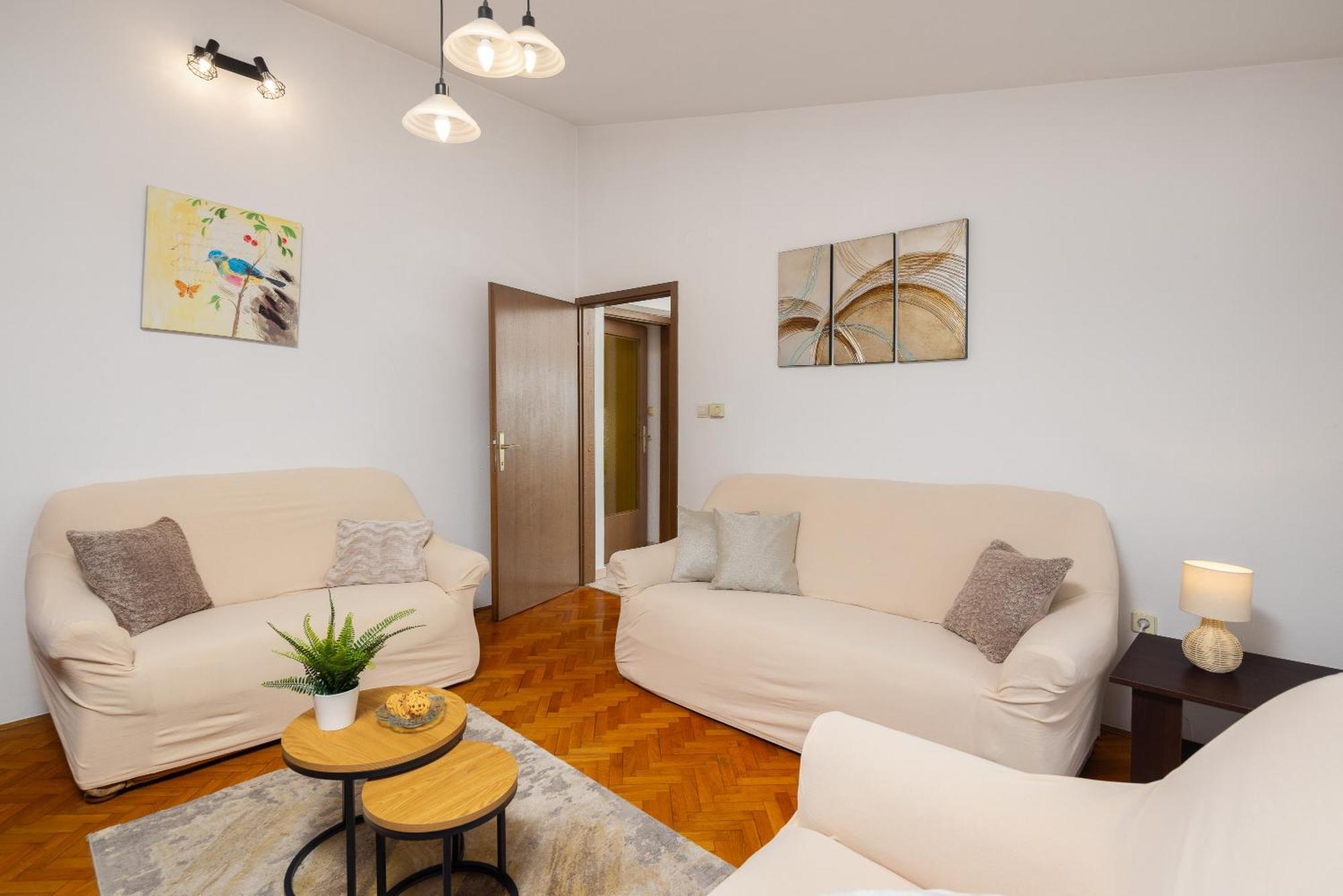 Holiday Residence Maja Katuni Ngoại thất bức ảnh