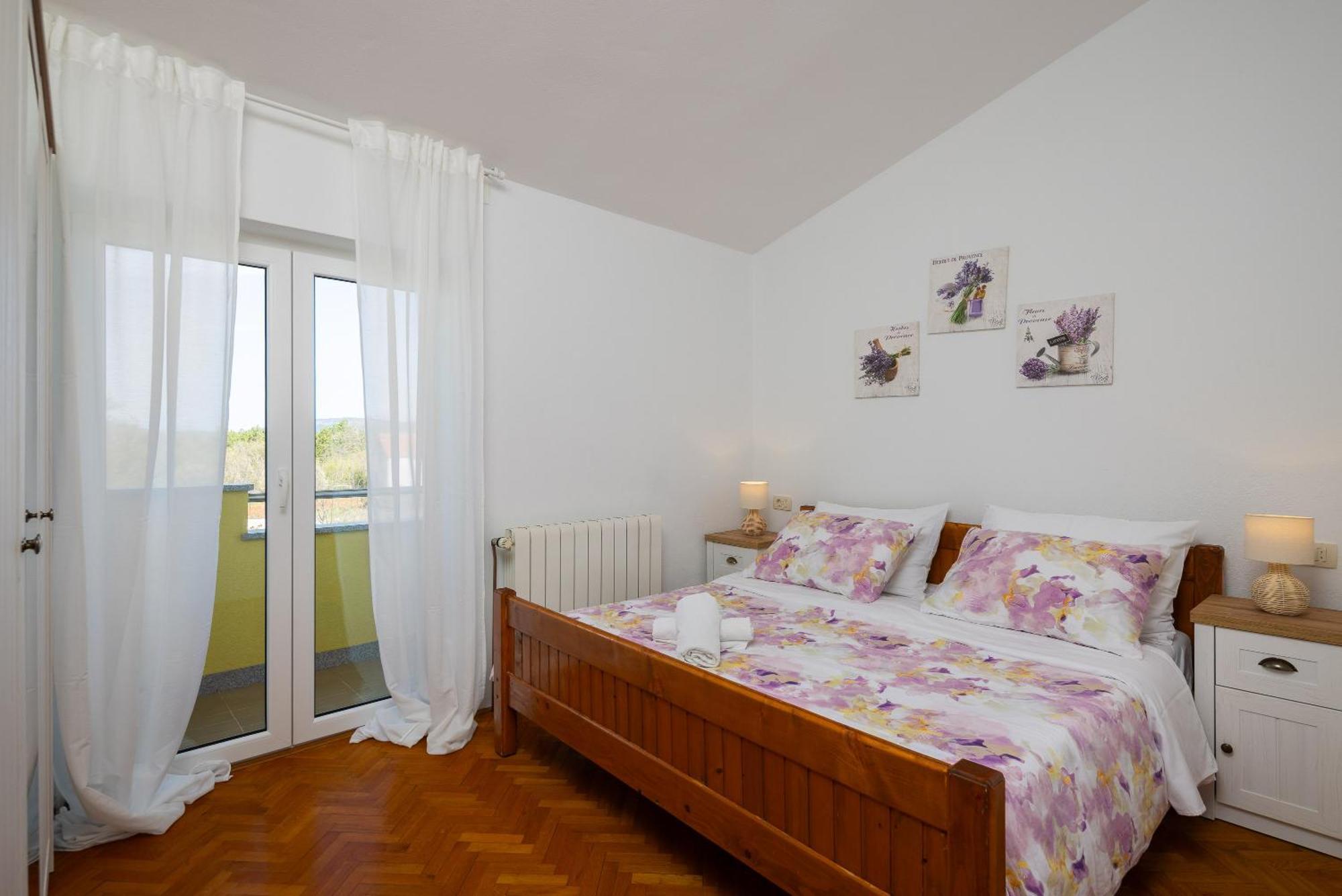 Holiday Residence Maja Katuni Ngoại thất bức ảnh