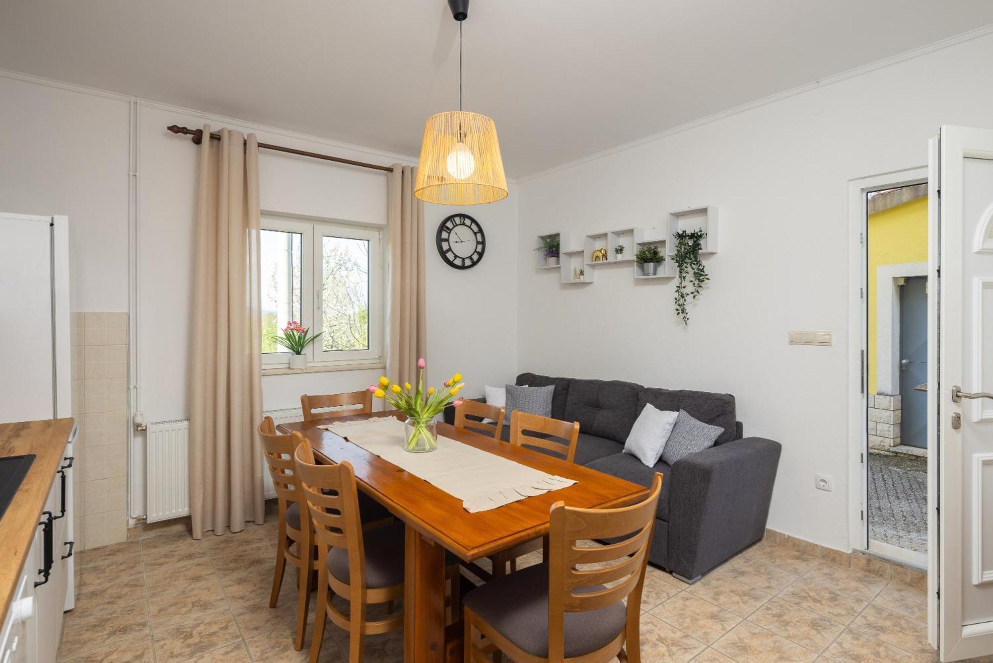 Holiday Residence Maja Katuni Ngoại thất bức ảnh